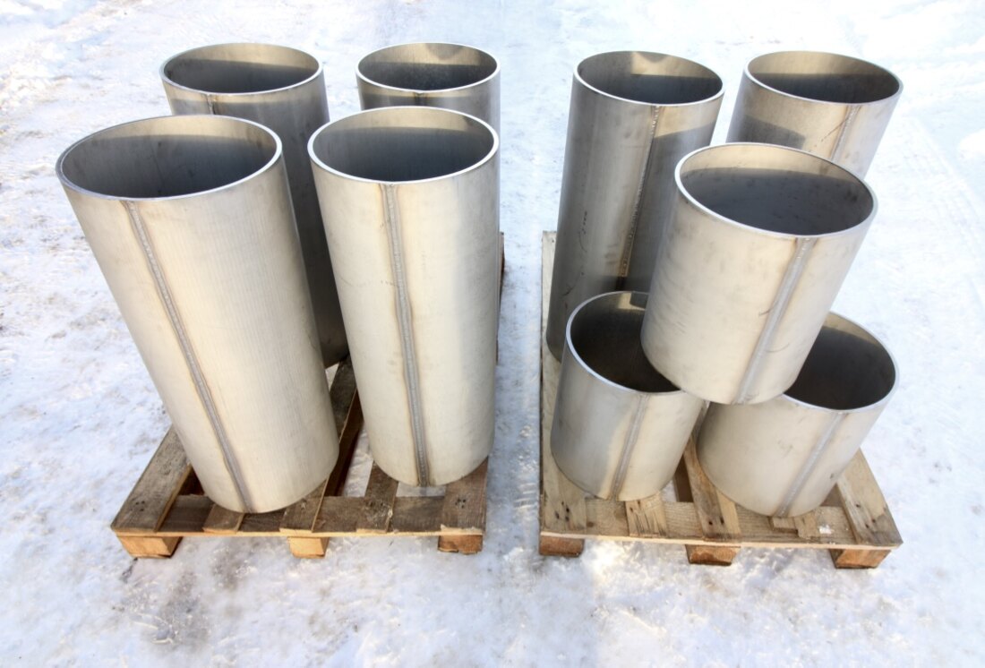 Serial stainless-steel pipe sections